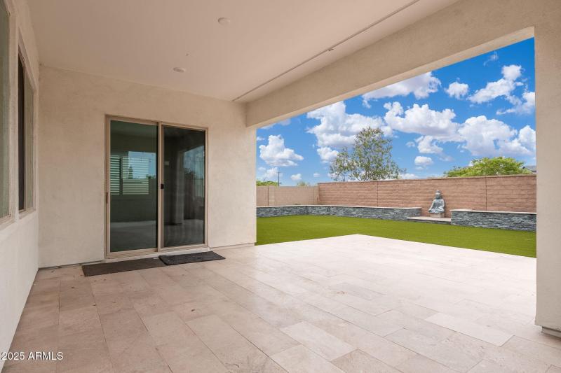 1458 E Lodgepole Dr - 28