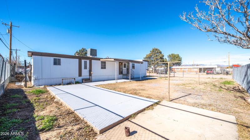 Exterior - 306 E Apache St-4