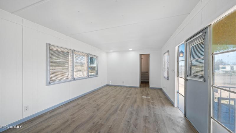 Interior - 306 E Apache St-2