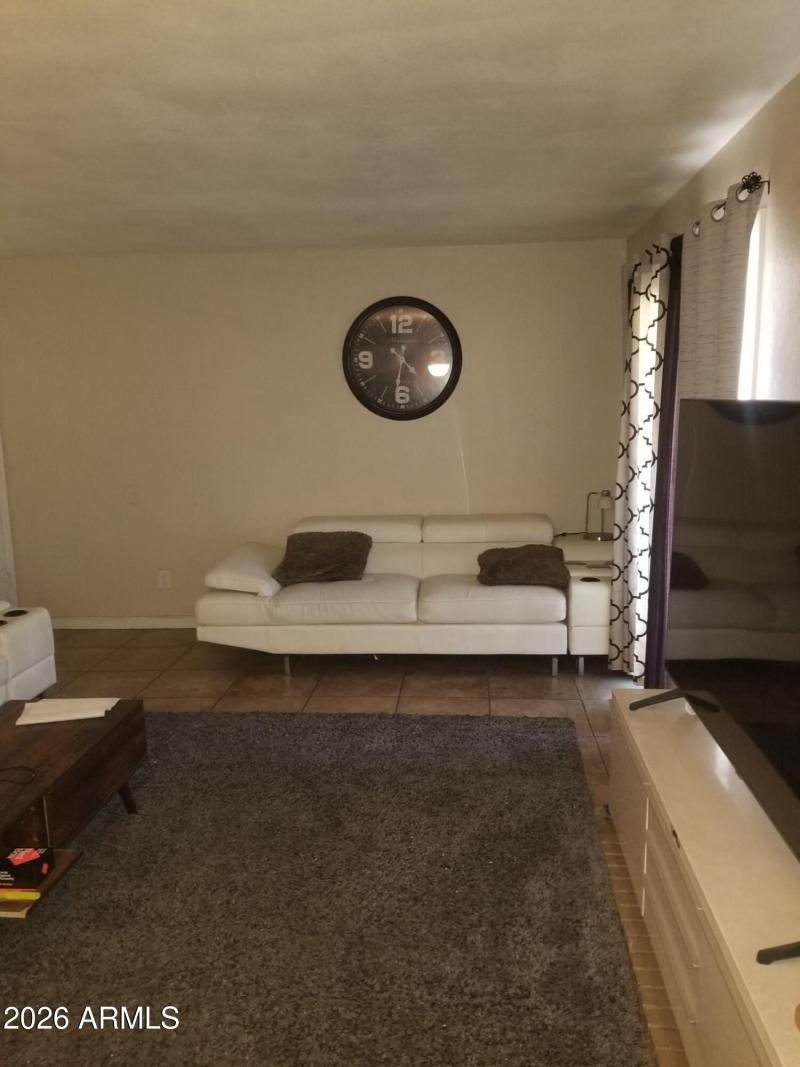 5236 W Peoria Ave 143