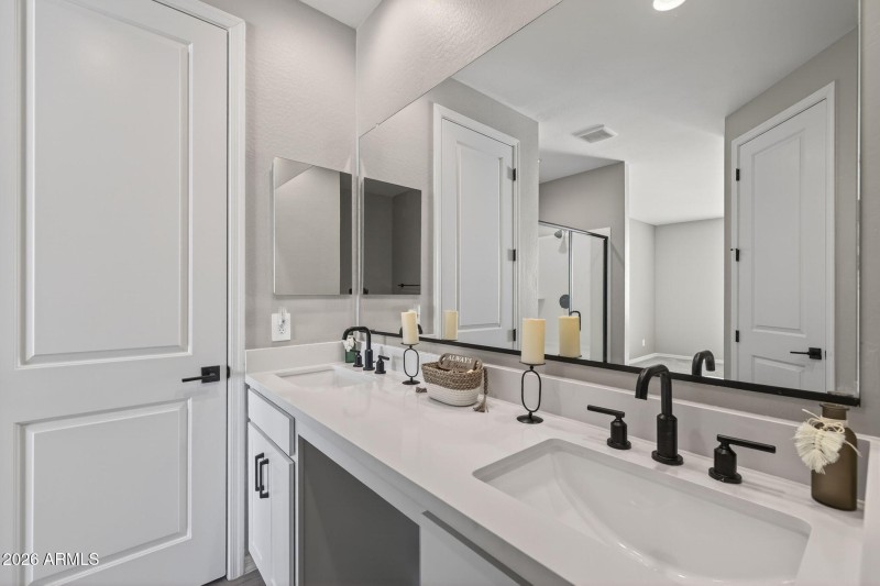 18-web-or-mls-11247 E Unger Ave, Mesa-18