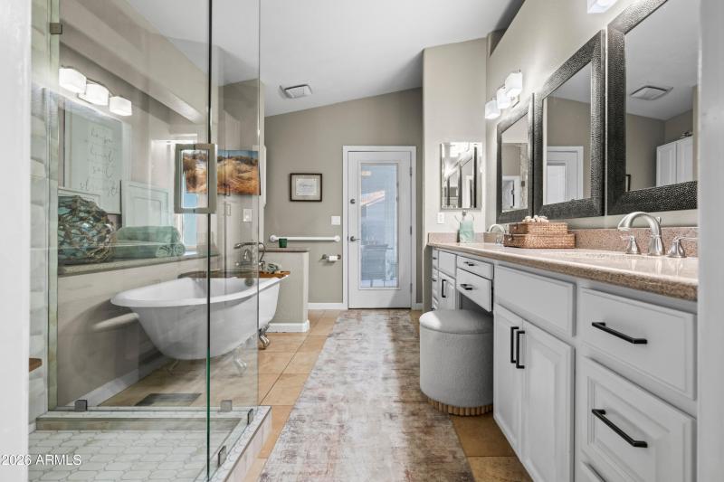 Primary Ensuite Bathroom