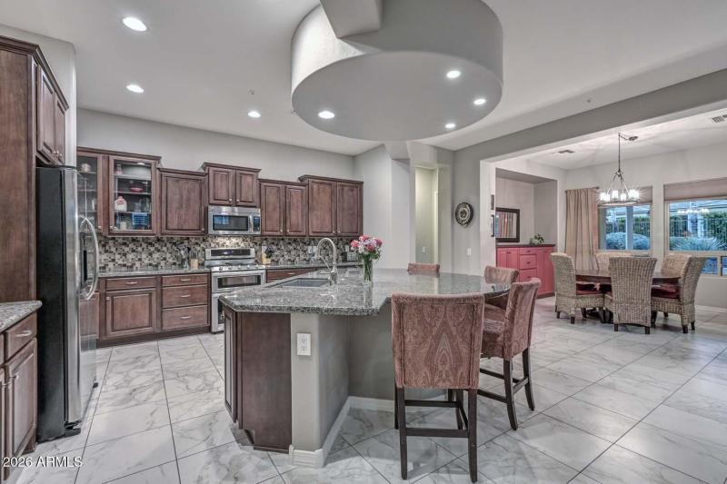 Kitchen-Breakfast Room