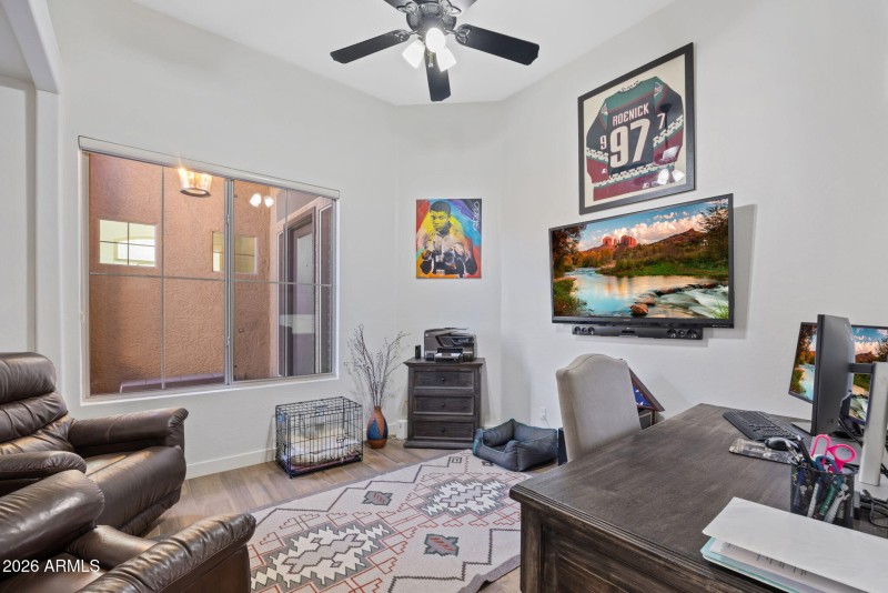 40-web-or-mls-13541-e-thoroughbred-trail