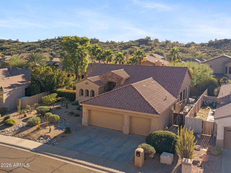 56-web-or-mls-13541-e-thoroughbred-trail