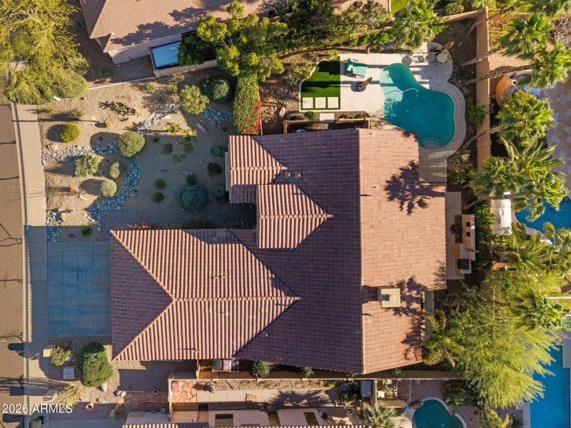 58-web-or-mls-13541-e-thoroughbred-trail