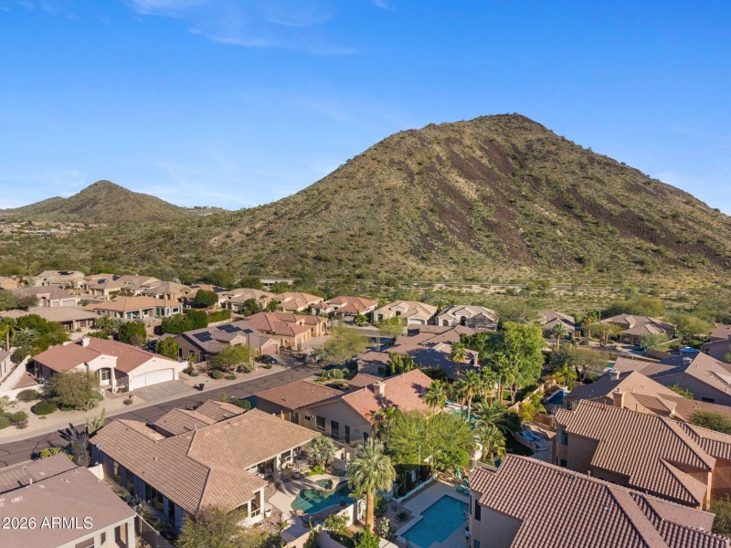 59-web-or-mls-13541-e-thoroughbred-trail