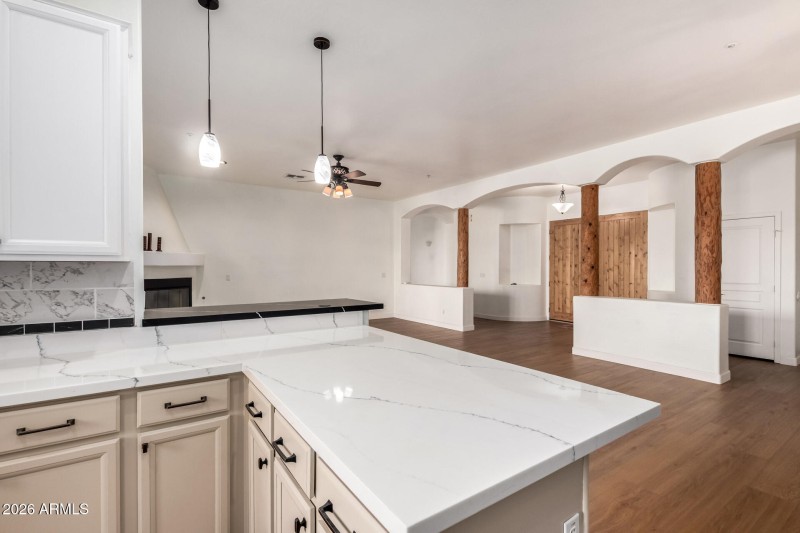 12 - Red Bird (12 - 30 - 25)