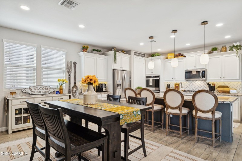 13-web-or-mls-20741-w-minnezona-ave