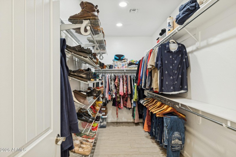 21-web-or-mls-20741-w-minnezona-ave