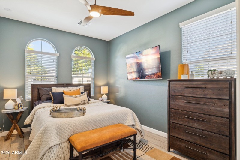 22-web-or-mls-20741-w-minnezona-ave