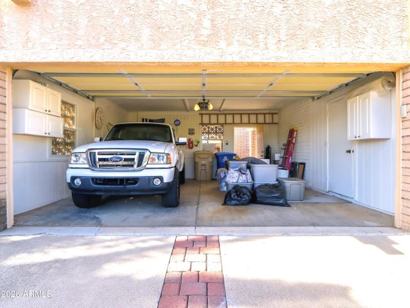 Oversized garage w/ storage closet
