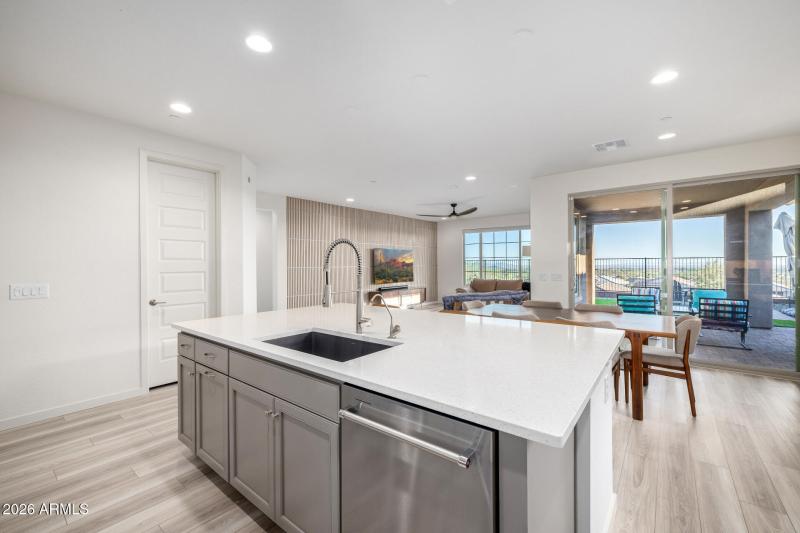 Abundance of cabinets