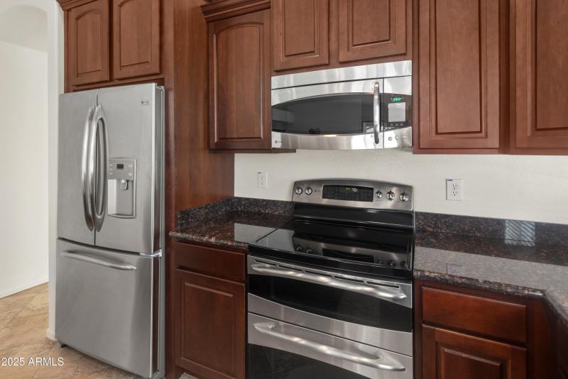 18222-E-la-Posada-Ct-14