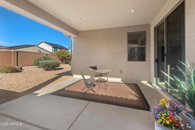 18222-E-la-Posada-Ct-33