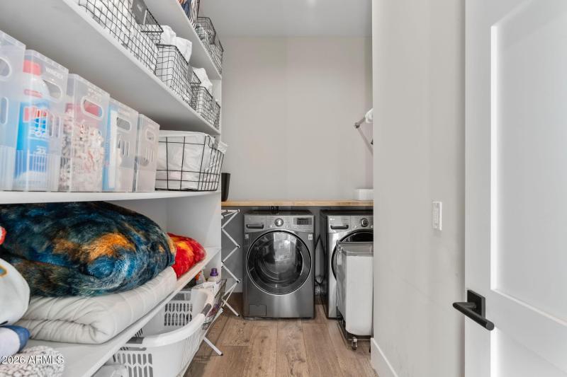 52-web-or-mls-22407-n-89th-st