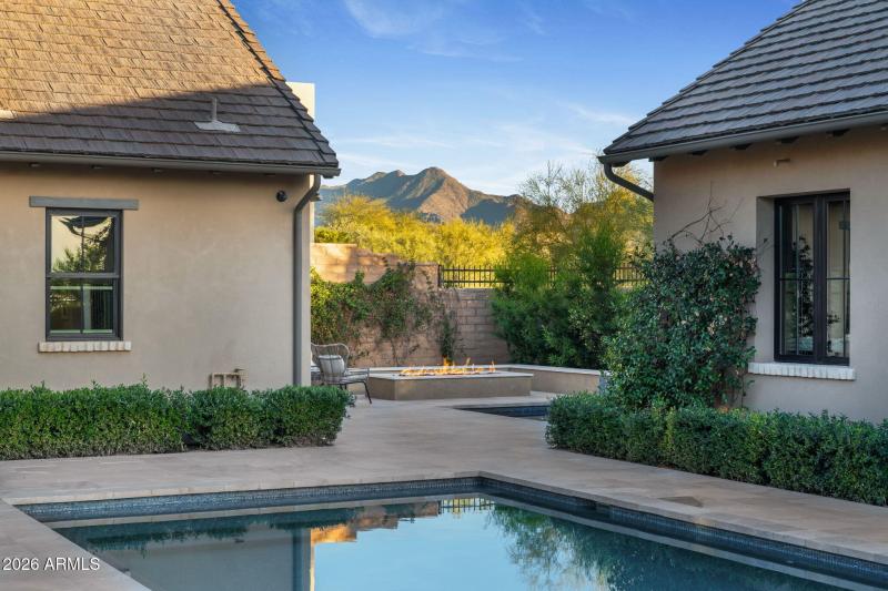 58-web-or-mls-22407-n-89th-st