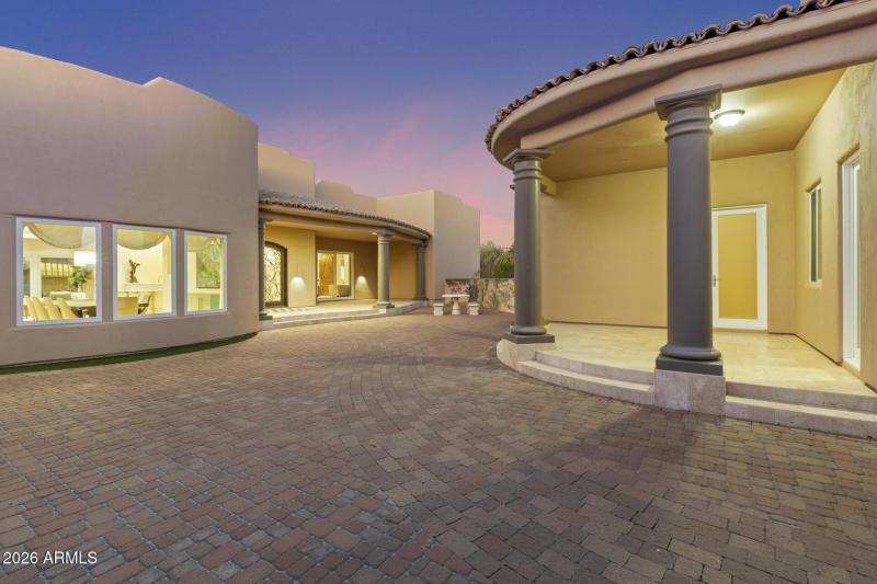 Expansive Pavered Courtyard