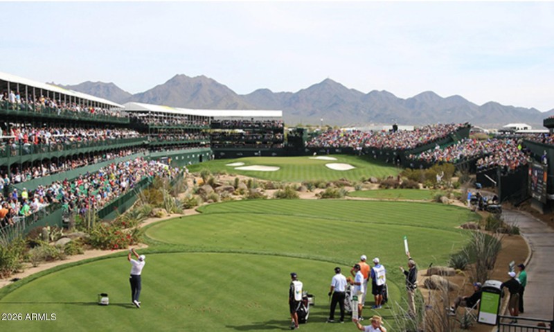 Walking to the WM Open