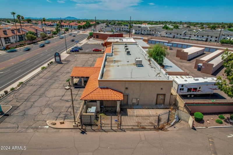 11-web-or-mls-260 n gilbert ext (7 of 1