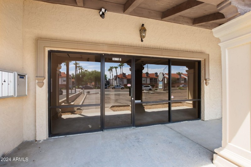 36-web-or-mls-260 N Gilbert Rd - MLS - 0