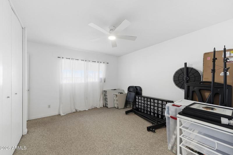 012__8626 E Windsor Ave