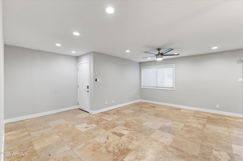 05-5525 E Thomas Rd l1 Unit L1