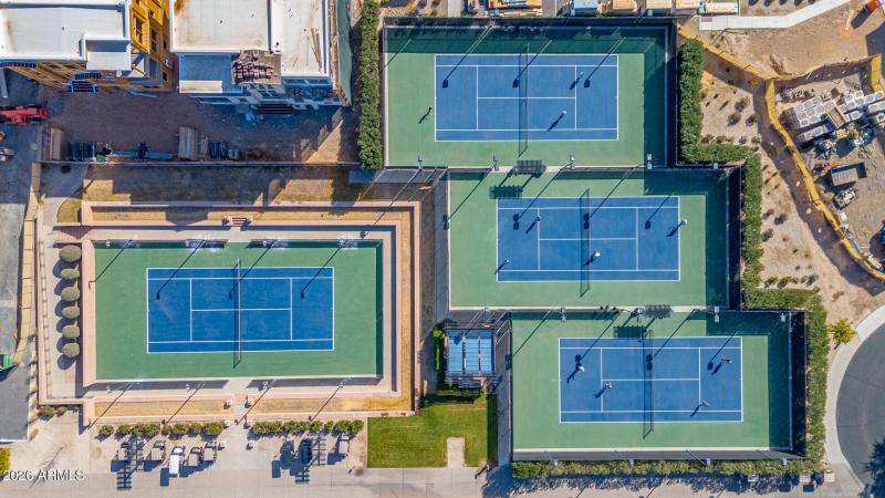 Tennis