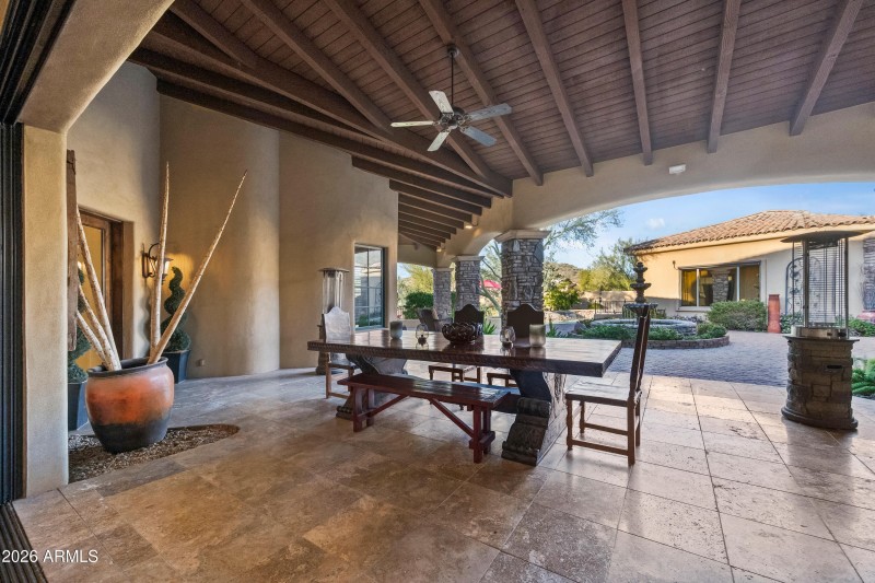 Gorgeous inside:outside living