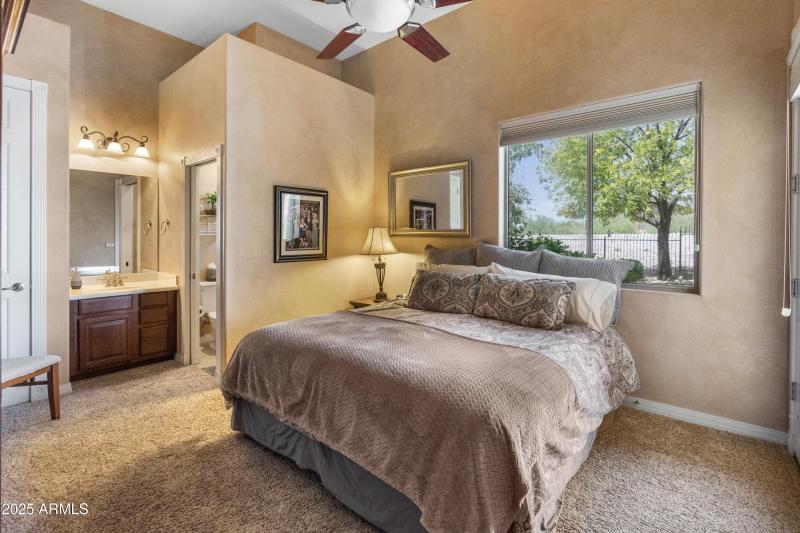 4110 W Oraibi Dr-17middle bedroom