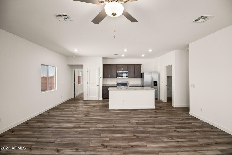 Southwest_Cottonwood_E_R_004