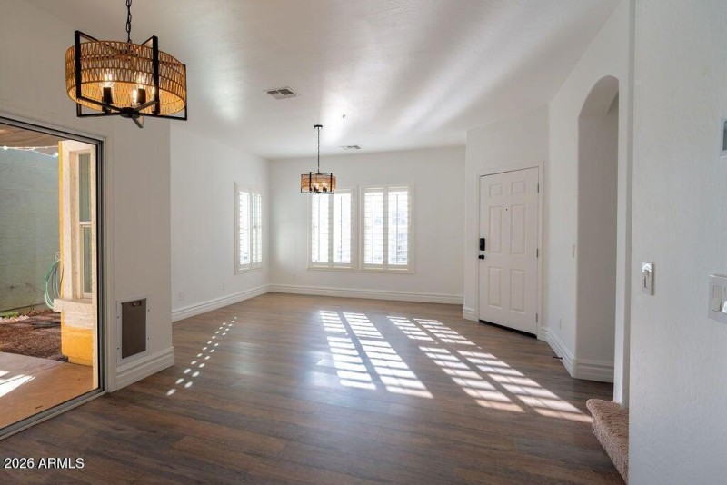 20251017185158944627000000-o