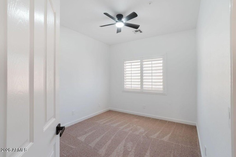 20251017185211379295000000-o