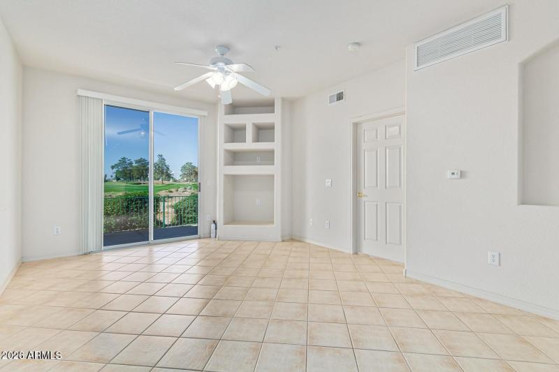 supersttion Living room