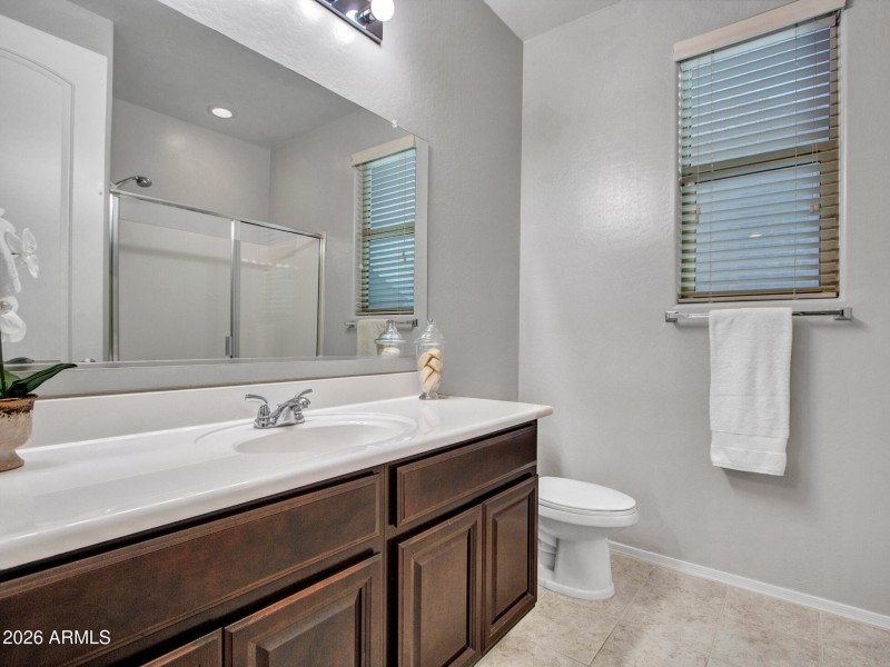 10-Bedroom-ensuite-(4)