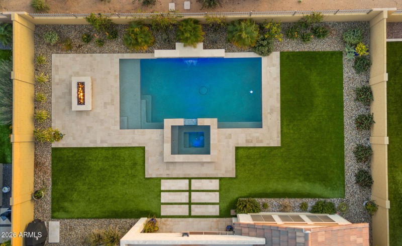 53-web-or-mls-TWILIGHT14