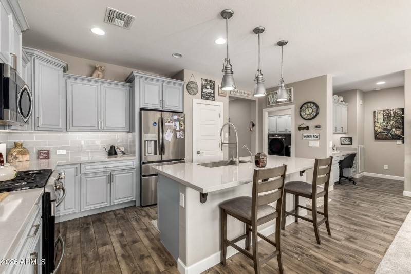 20 - Fruit Stand 745