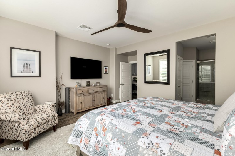 24 - Fruit Stand 745