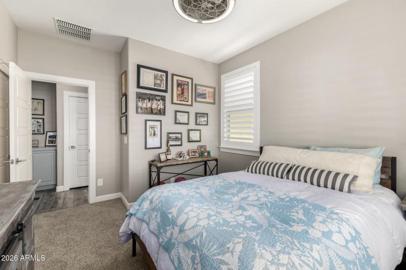 30 - Fruit Stand 745