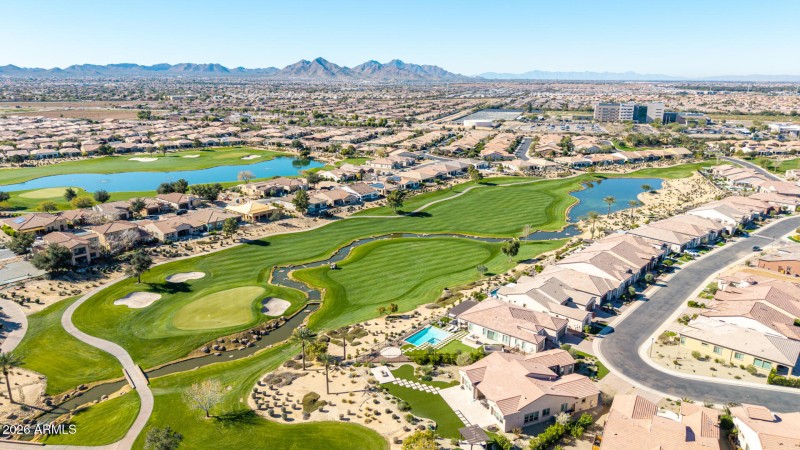 60 - Fruit Stand 745