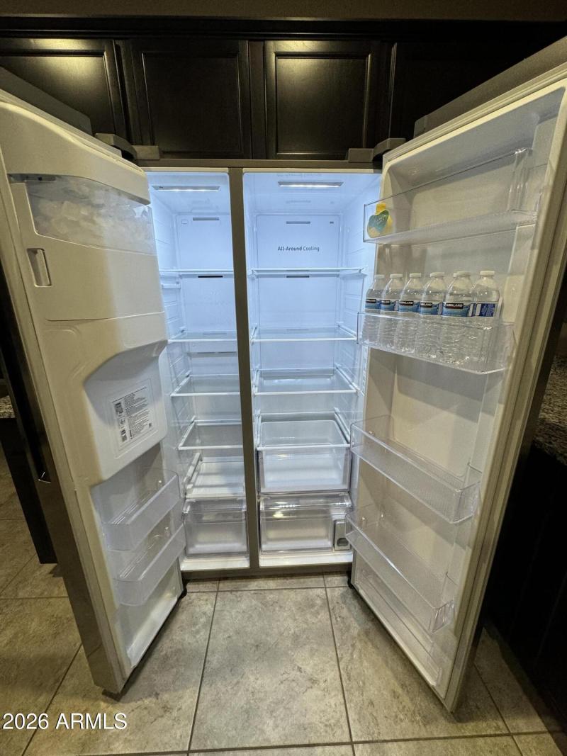 6FD9B974-EE9E-4DB6-9802-9189F205F077