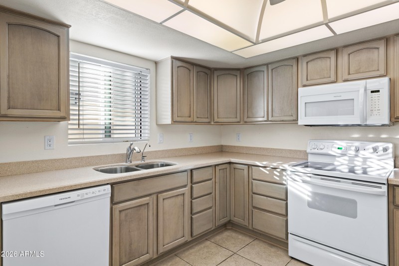 Beautiful Cabinets in Sunny Kitchen!