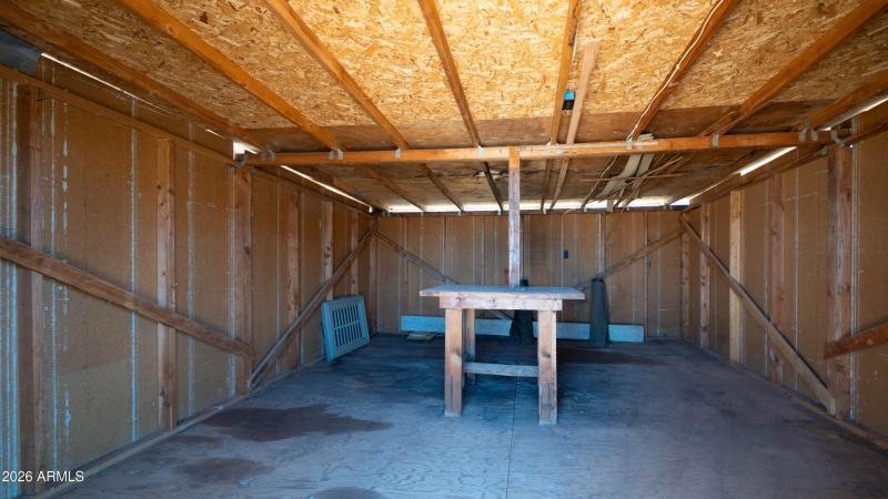 Exterior - 8505 E Hansford Ln-10