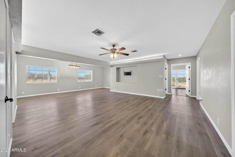 Interior - 8505 E Hansford Ln-5