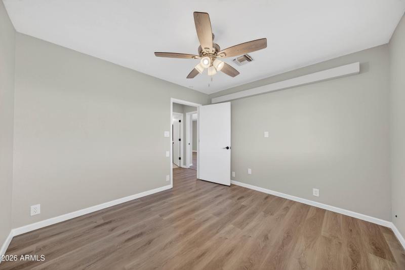 Interior - 8505 E Hansford Ln-19