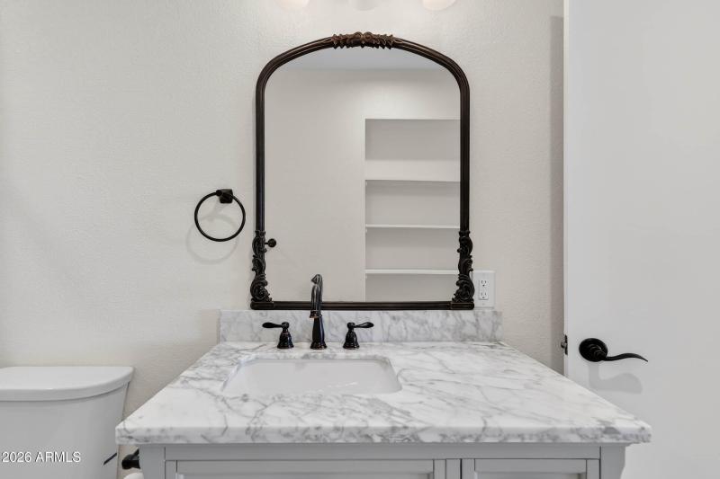 Interior - 8505 E Hansford Ln-23