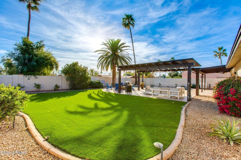 Large Backyard with Pool + Turf