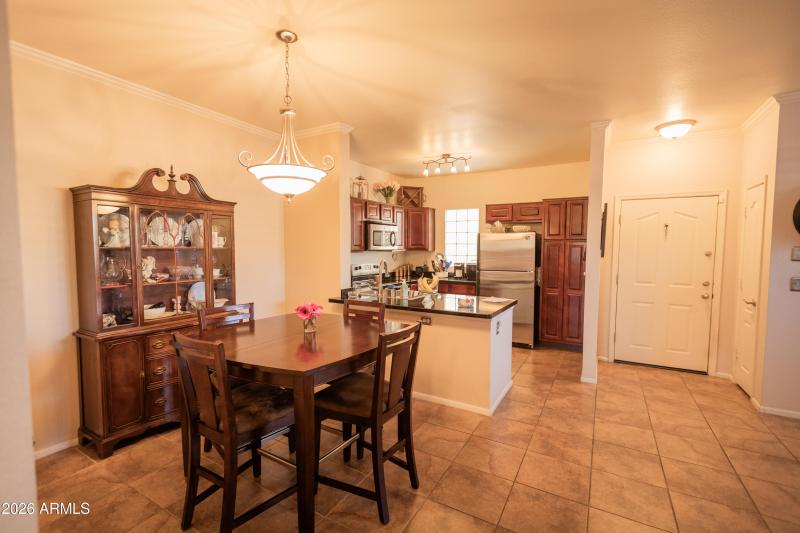 Dining Room & Kitchen