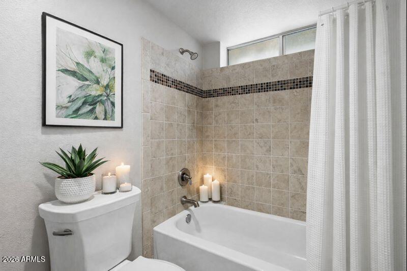Hall Tub and shower