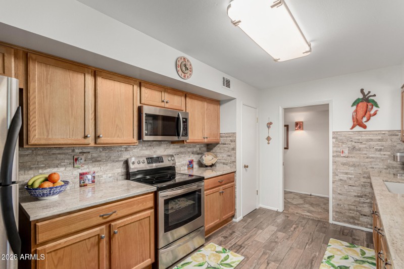 28 - Mountain View 10811